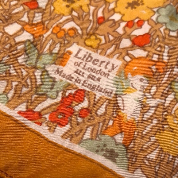 HP🎉-Vtg-Liberty of London Silk Scarf-Forest of Elves - Picture 7 of 14